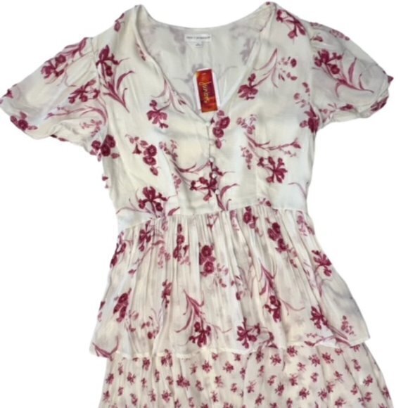 NWT Coco Jaimeson Floral Tiered Flowy Feminine Mini Dress Juniors Size Large - Picture 4 of 16